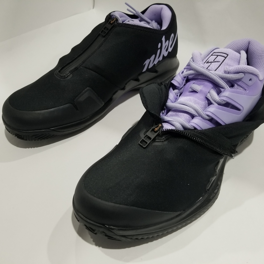 Nike Zoom Tennis Shoes - Picture 1 of 8